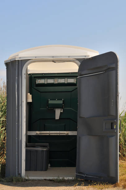 Best Portable restroom trailer rental  in Bridgeport, NE